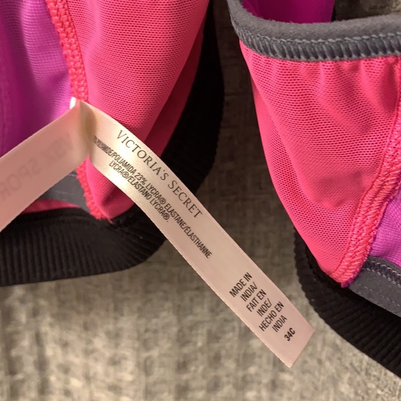 Victoria secret sport. Sports bra . 34C - Picture 4 of 4
